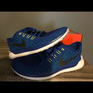 💥Men’s Nike Free 5.0 shoes💥